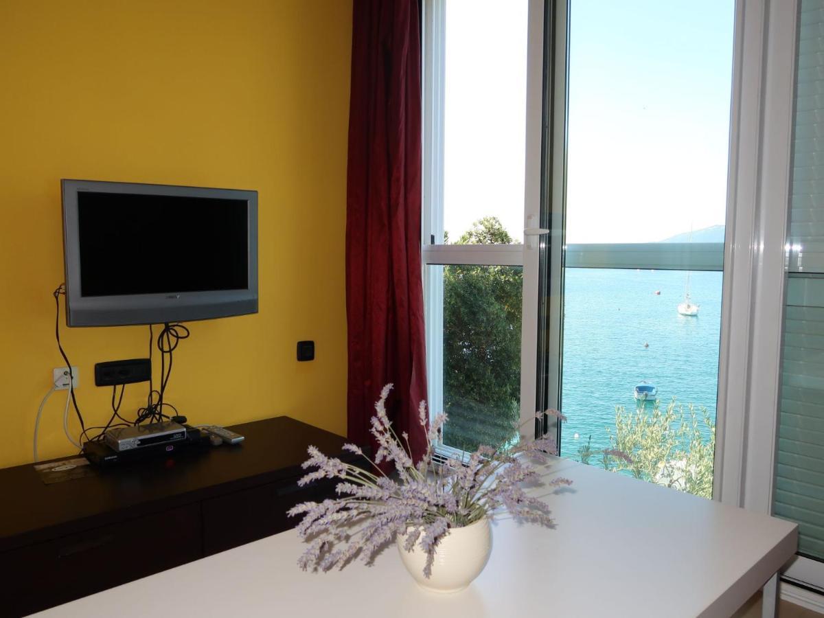 Apartment Milevoj - Rac158 By Interhome Rabac Bagian luar foto